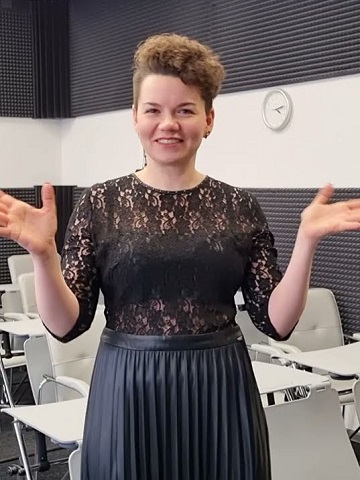 Лидия Урывская, бизнес-тренер, eх-директор по продвижению в Контуре, выпускница Еxecutive МВА, 2024 Лидия Урывская, бизнес-тренер, eх-директор по продвижению в Контуре, выпускница Еxecutive МВА, 2024